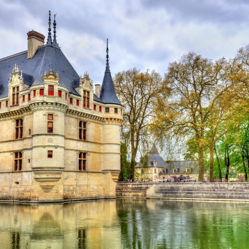 Pourquoi y-a-t-il autant de châteaux sur les bords de Loire ?