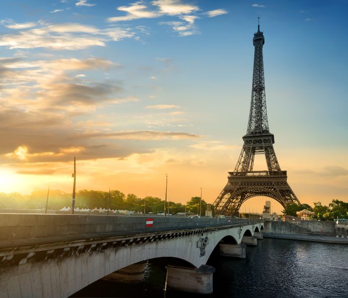 Dónde tener una vista impresionante de la Torre Eiffel ? - Erasmus Place