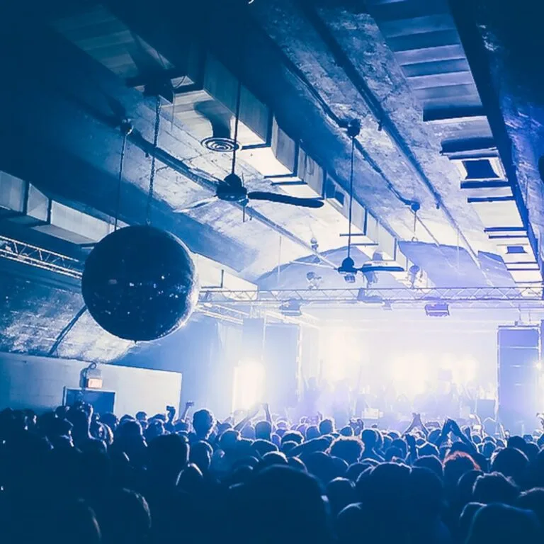 Tunnel Club